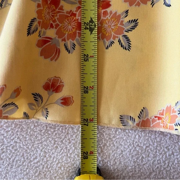 A.M.I. SILK SKIRT ASYMMETRICAL FLORAL BIRDS SZ 12 - Picture 13 of 16